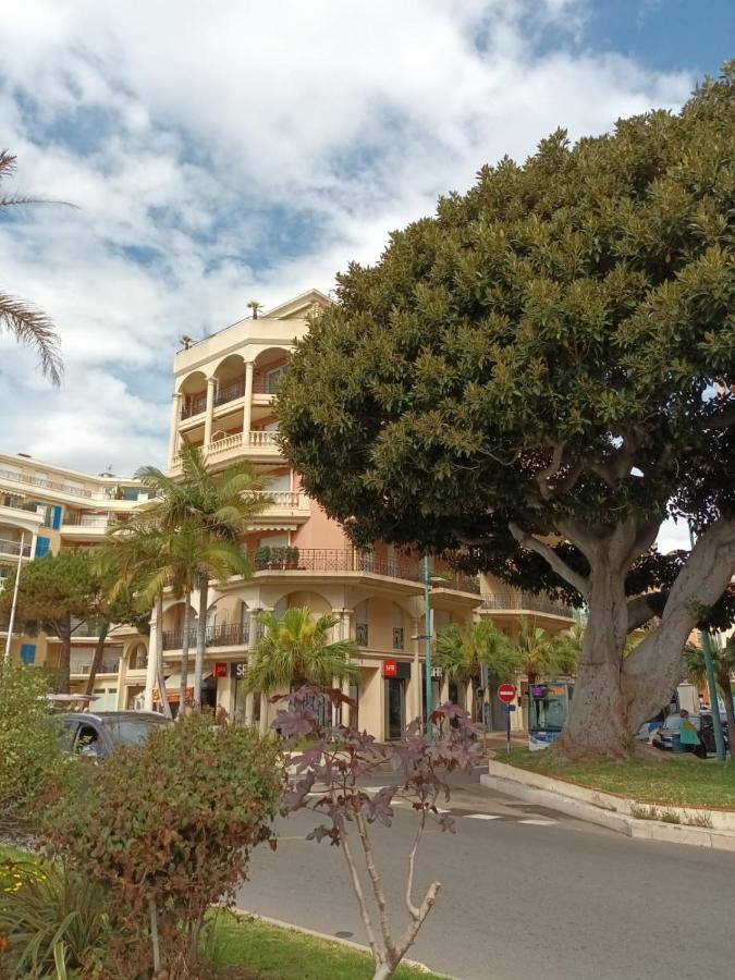 Attico Victoria Palace Suggestivo E Spettacolare Menton Bagian luar foto